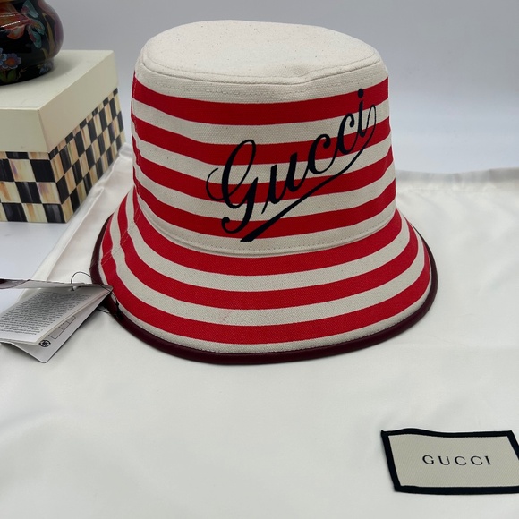 Women’s Gucci, striped canvas, bucket, hat, size large made in Italy - Picture 1 of 8
